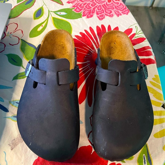 Birkenstock Shoes - Birkenstock Boston-36 regular, black oiled. Barely worn.
